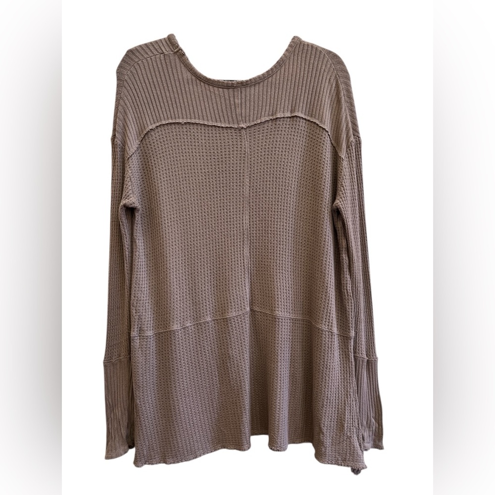 Free People Sunset Park Thermal Waffle Knit Oversized Raw Edge Tunic -SP - Picture 3 of 5